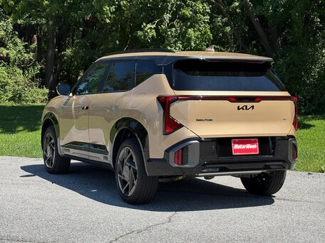 2026 Kia Seltos II China Market, бежевый, 2740000 рублей, вид 5