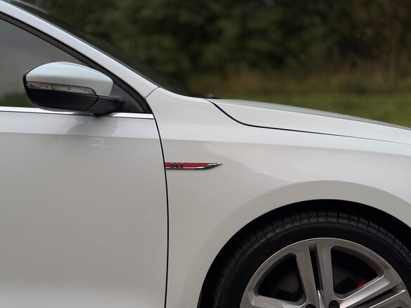 2015 Volkswagen Jetta GLI VI Рестайлинг, белый, 1650000 рублей - вид 21