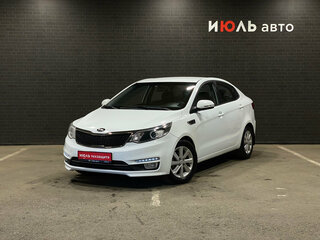 2016 Kia Rio III Рестайлинг, белый, 1100000 рублей, вид 1