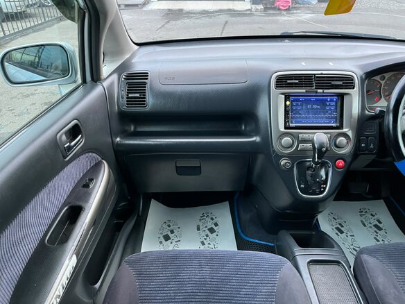 2001 Honda Stream I, серый, 399999 рублей - вид 18