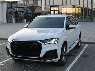 2022 Audi Q7 55 TFSI II (4M) Рестайлинг, белый, 4100000 рублей, вид 1