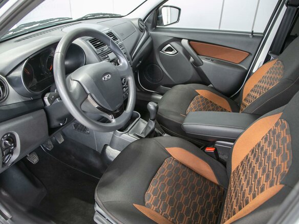 2023 Lada (ВАЗ) Granta Cross I Рестайлинг, белый, 830000 рублей - вид 10