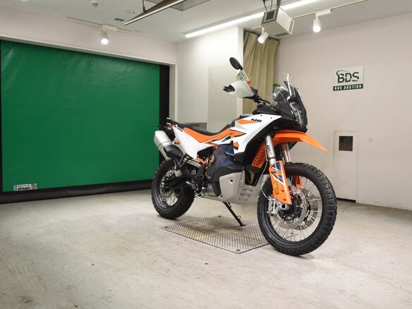 2024 KTM 890 Adventure R, оранжевый, 1550000 рублей - вид 2