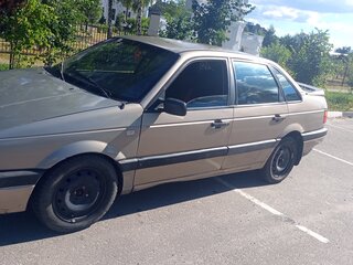 1988 Volkswagen Passat B3, серебристый, 139000 рублей, вид 2