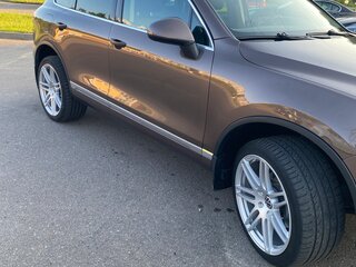 2013 Volkswagen Touareg II, коричневый, 2500000 рублей, вид 2
