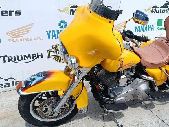 2004 Harley-Davidson Electra Glide, жёлтый, 520000 рублей - вид 13