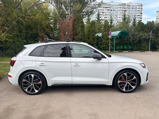 2020 Audi SQ5 II (FY) Рестайлинг, белый, 5600000 рублей, вид 4