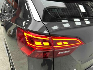 2022 Volkswagen Tayron I, серый, 1930548 рублей, вид 4