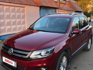 2012 Volkswagen Tiguan I Рестайлинг, красный, 1350000 рублей, вид 2