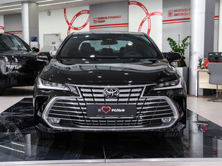2025 Toyota Avalon V, чёрный, 4190000 рублей, вид 2