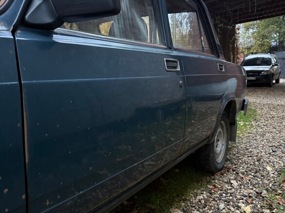 1999 Lada (ВАЗ) 2105, синий, 100000 рублей - вид 7