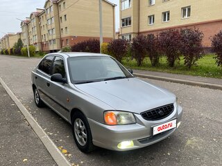 2004 Hyundai Accent ТагАЗ II, серебристый, 203000 рублей, вид 4