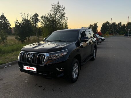 2018 Toyota Land Cruiser Prado 150 Series Рестайлинг 2, чёрный, 4900000 рублей, вид 2