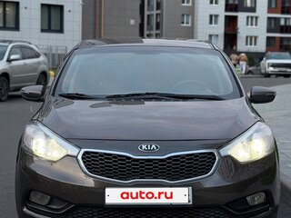 2014 Kia Cerato III, бежевый, 850000 рублей, вид 3