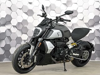 2020 Ducati Diavel 1260, серый, 1525000 рублей, вид 2