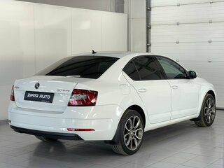 2018 Skoda Octavia III (A7) Рестайлинг, белый, 1919000 рублей, вид 4