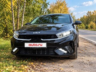 2022 Kia Cerato IV Рестайлинг, чёрный, 2349000 рублей, вид 2