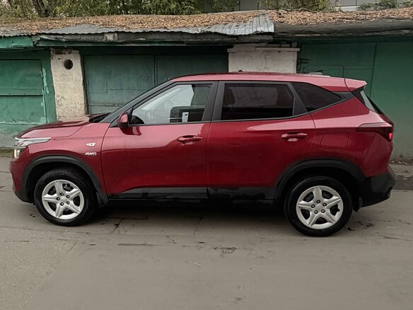 2021 Kia Seltos I, красный, 2100000 рублей - вид 9
