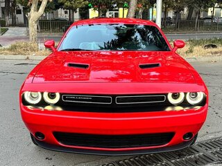 2023 Dodge Challenger III Рестайлинг 2, красный, 5199000 рублей, вид 1