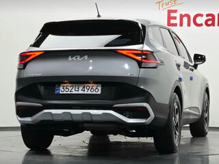 2023 Kia Sportage SWB V, серый, 2235000 рублей, вид 4