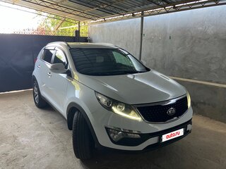 2015 Kia Sportage III Рестайлинг, белый, 1750000 рублей, вид 1