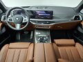 2026 BMW X7 40d I (G07) Рестайлинг, серый - вид 3