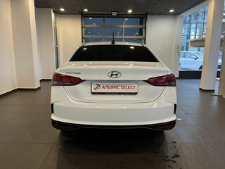 2020 Hyundai Solaris II Рестайлинг, белый, 1320000 рублей, вид 4