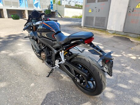 2024 Honda CBR 650R, чёрный, 870000 рублей, вид 4