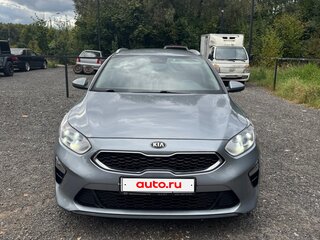 2020 Kia Ceed III, серый, 1700000 рублей, вид 3