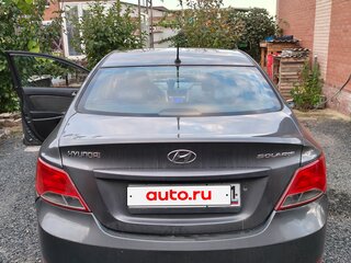 2014 Hyundai Solaris I Рестайлинг, серый, 730000 рублей, вид 4