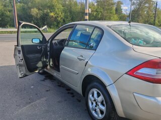 2008 Renault Megane II Рестайлинг, бежевый, 370000 рублей, вид 4