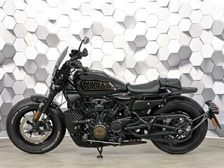 2021 Harley-Davidson Sportster S, чёрный, 1399000 рублей, вид 4