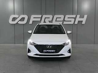 2022 Hyundai Solaris II Рестайлинг, белый, 1799000 рублей, вид 3