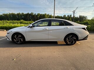 2023 Hyundai Elantra N Line VII (CN7) Рестайлинг, белый, 2060000 рублей, вид 5