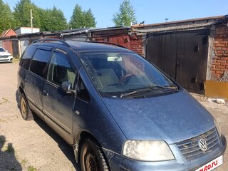 2001 Volkswagen Sharan I Рестайлинг, синий, 290000 рублей, вид 3