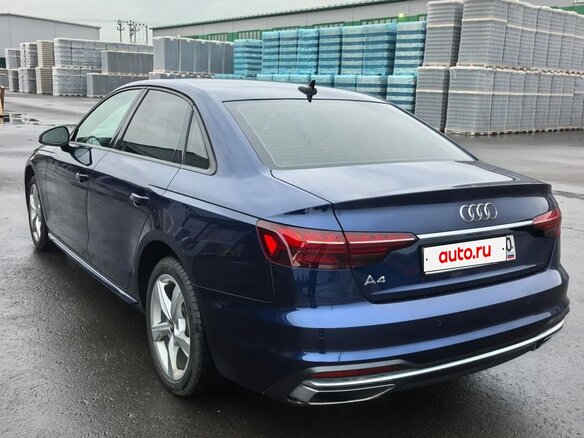 2020 Audi A4 40 TFSI V (B9) Рестайлинг, синий, 2500000 рублей - вид 4