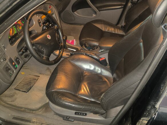 2002 Saab 9-5 I Рестайлинг, чёрный, 250000 рублей - вид 6