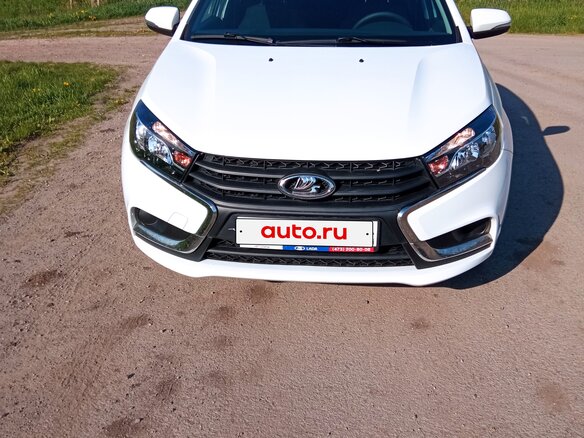 2018 Lada (ВАЗ) Vesta I, белый, 1150000 рублей - вид 1
