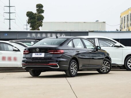 2023 Volkswagen Lavida III Рестайлинг, чёрный, 1450000 рублей, вид 5
