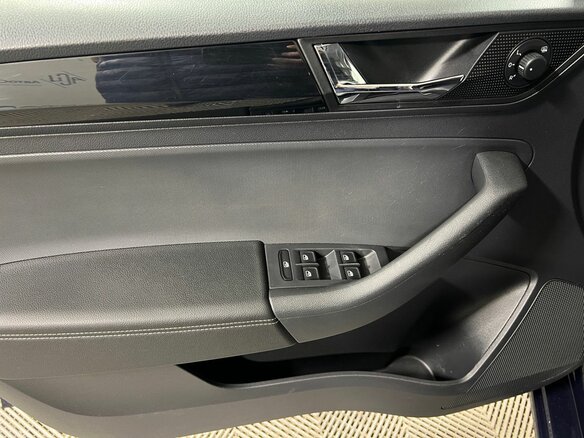 2017 Skoda Rapid I Рестайлинг, синий, 1097700 рублей - вид 21