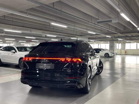2026 Audi Q8 50 TDI I (4M) Рестайлинг, чёрный, 14400000 рублей, вид 3