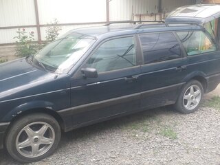 1990 Volkswagen Passat B3, синий, 300000 рублей, вид 4