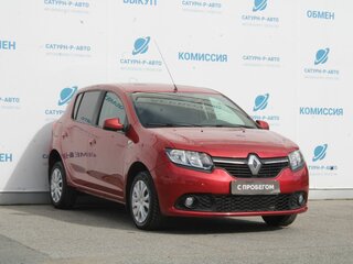 2015 Renault Sandero II, красный, 650000 рублей, вид 3
