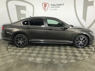 2018 Volkswagen Passat B8, коричневый, 2174000 рублей, вид 4