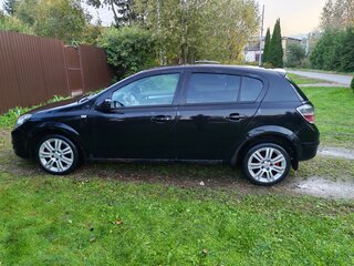 2009 Opel Astra H Рестайлинг, чёрный, 200000 рублей, вид 5