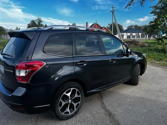 2014 Subaru Forester IV, серый, 1800000 рублей - вид 2