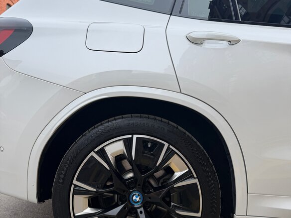2022 BMW iX3 I (G08) Рестайлинг, белый, 5000000 рублей - вид 14
