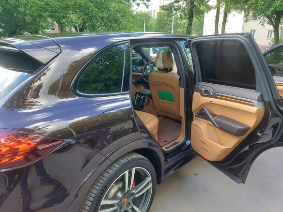 2014 Porsche Cayenne GTS II (958), коричневый, 2750000 рублей - вид 29