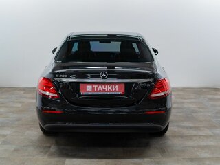 2018 Mercedes-Benz E-Класс 200 V (W213, S213, C238), чёрный, 2600000 рублей, вид 3