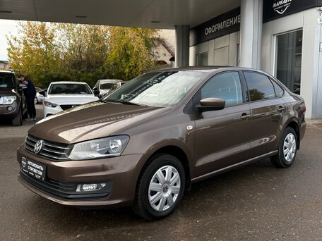 2016 Volkswagen Polo V Рестайлинг, коричневый, вид 1